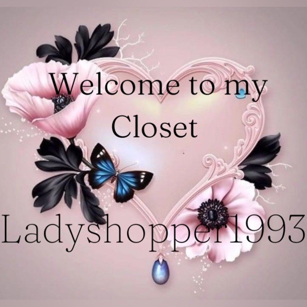 ✨Meet your Posher,Ladyshopper1993✨